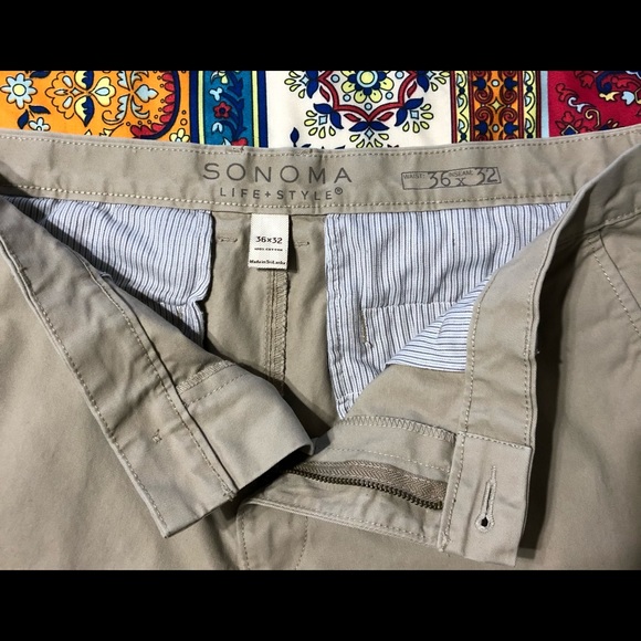 SONOMA MEN’s LONG KHAKI PANTS.  36x32. A MUST FOR ANY MAN’s CLOSET! GREAT SHAPE! - Picture 4 of 4